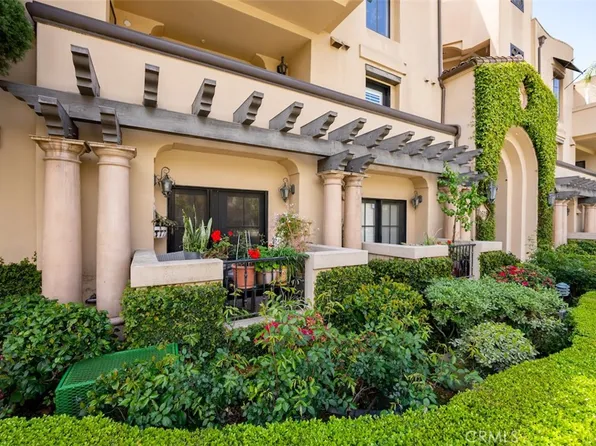 10618 Woodbridge St Unit 108, Studio City, CA 91602