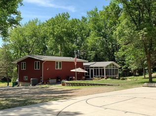 99 Hackberry Hl, Ortonville, MN 56278