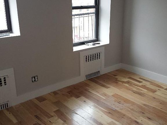 3rd image of 397 Chauncey St APT 3