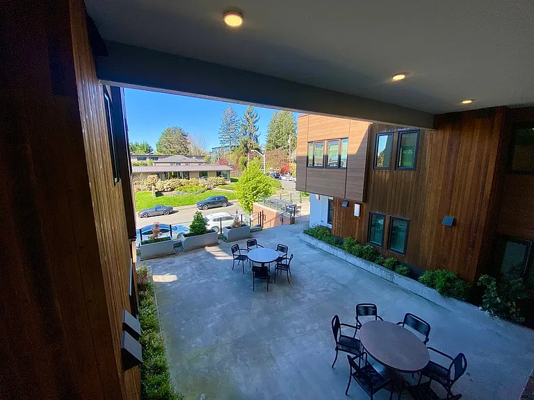 Plaza Apartments — Photo 104