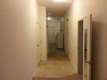 4th image of 2913 N Lincoln Ave