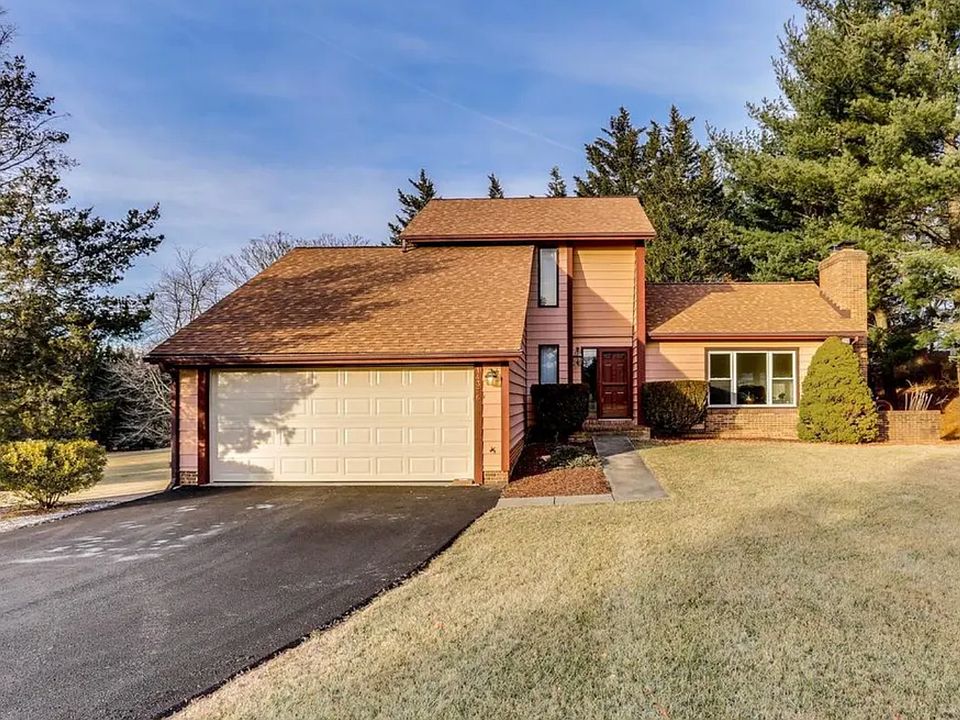 1st image of 14376 Dorsey Mill Rd #1