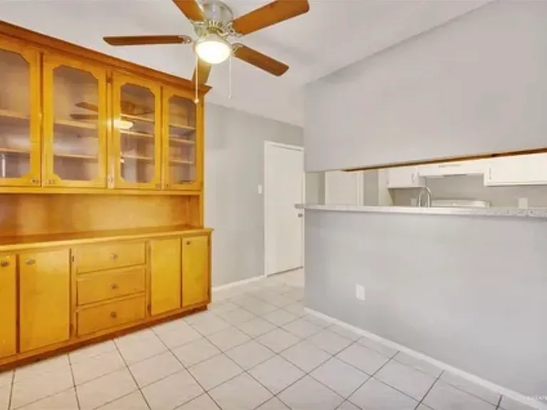 1929 Heron Ave — Photo 11