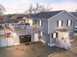 11 Andover St, Danvers, MA 01923