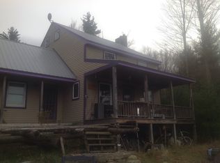 2545 Goldey Rd, Huletts Landing, NY 12841