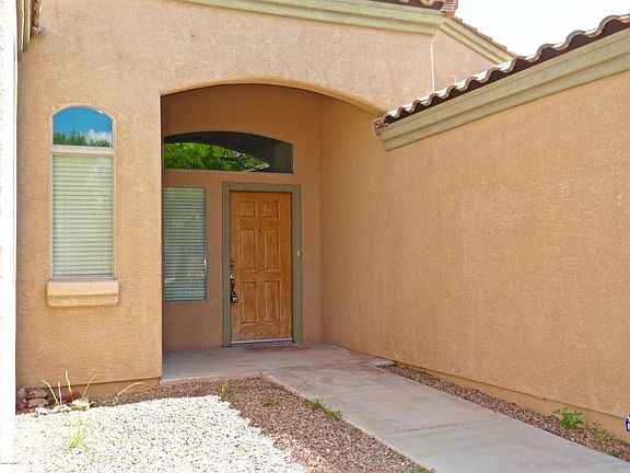 2nd image of 13669 E Aviara Pl