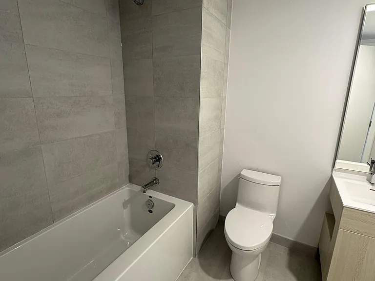 28 Eastern Ave S #417 — Photo 14