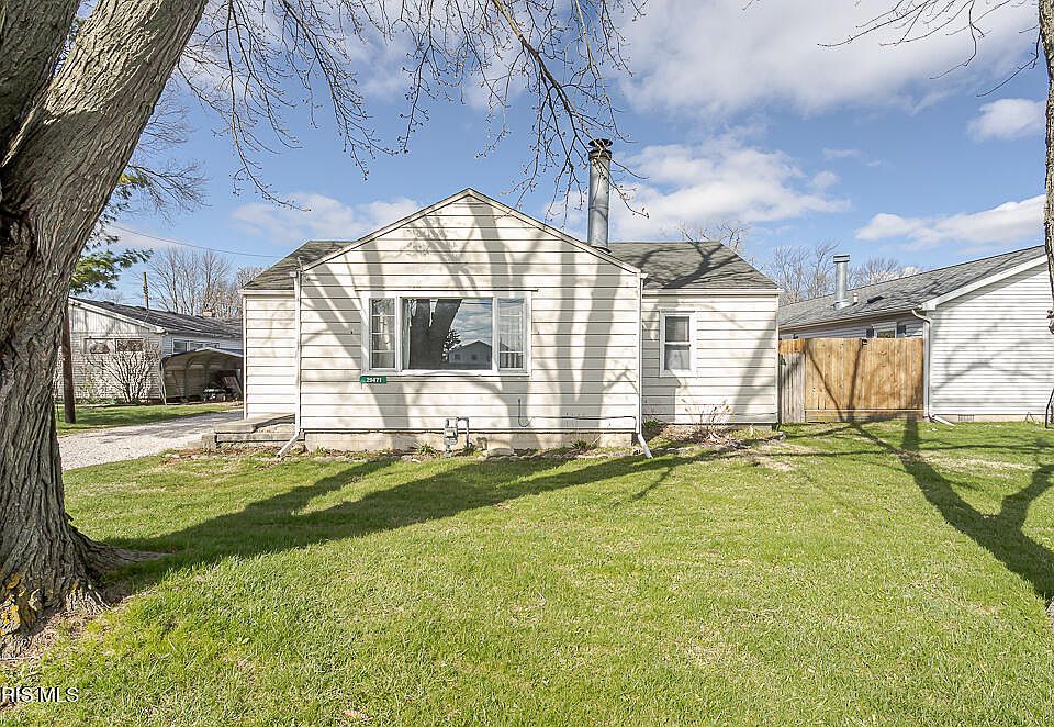 1st image of 29471 Harriet St