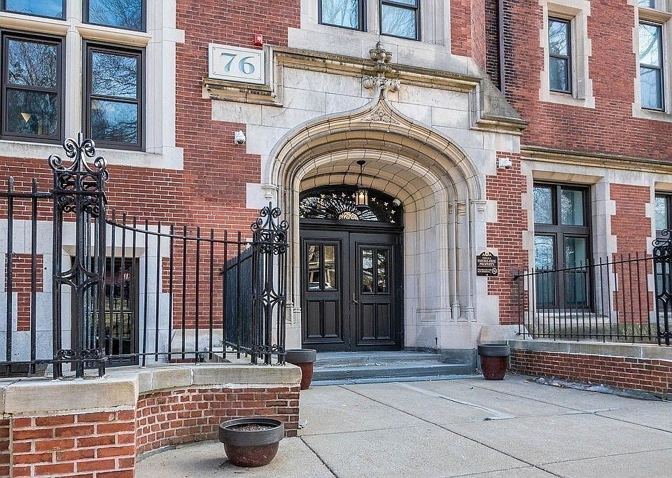 1st image of 76 Elm St APT G3