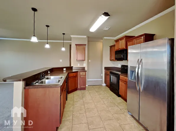 154 Harvick Cir, Crk, AR 72023