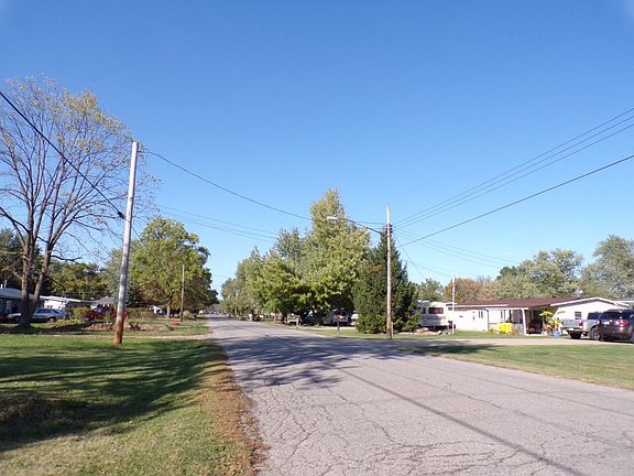 5th image of 12478 Eaton Blvd