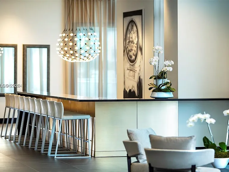 851 NE 1st Ave #Penthouse 4912 — Photo 41