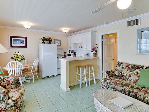 5th image of 1603 Gulf Dr N #19