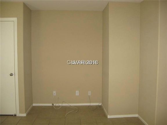 5th image of 9100 Gabardine Ave #0