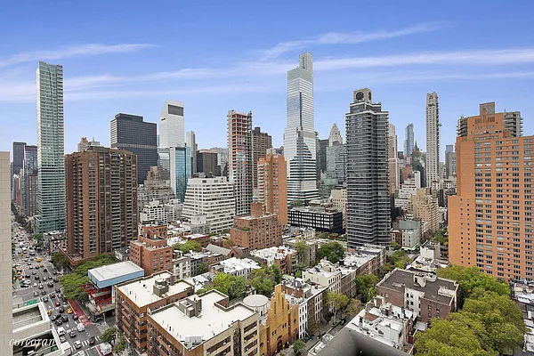 Sold by Corcoran | media 18