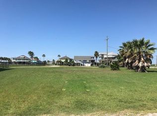 981 Sailfish, Crystal Beach, TX 77650