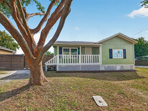 4619 18th St, Bacliff, TX 77518