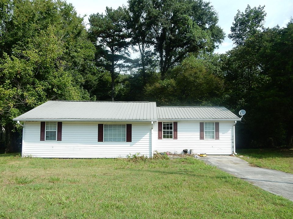1st image of 195 Knollwood Cir
