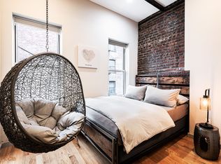 131 S 2nd St #1B, Brooklyn, NY 11249