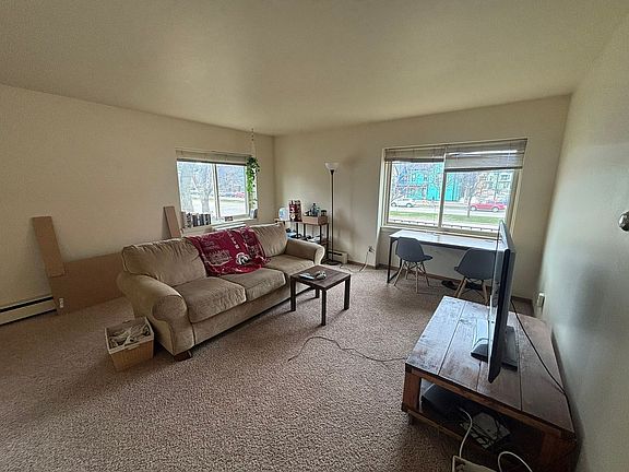 2nd image of 725 W Washington Ave #2B-2Ba-835Sqft