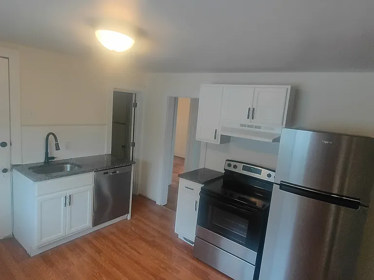 118 Ethel St #2 — Photo 2