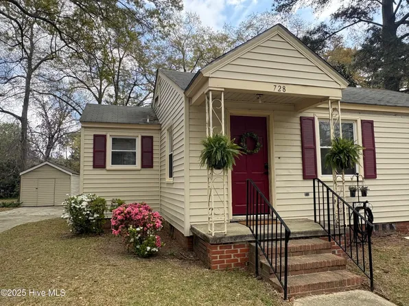 728 Anson Avenue, Laurinburg, NC 28352