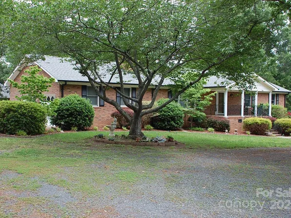 116 Lanes End Rd, Locust, NC 28097