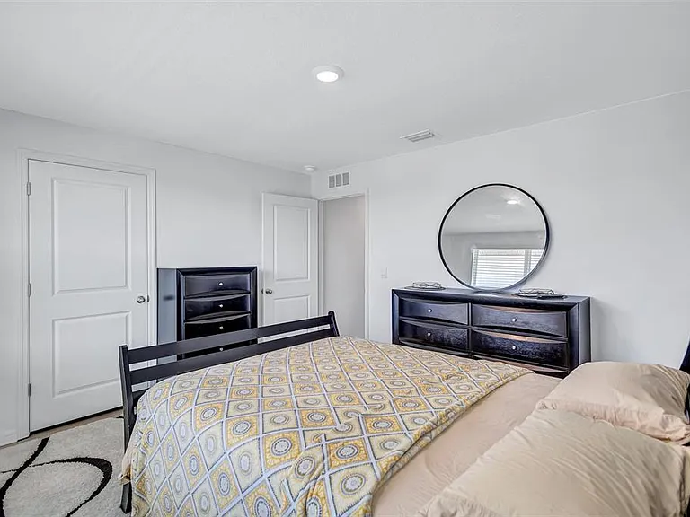 7601 Rosewood Garden Loop — Photo 37