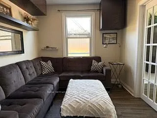 54 Chadburn St #MAIN — Photo 5