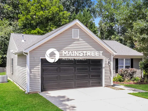 2018 Embark Dr, Winston Salem, NC 27107