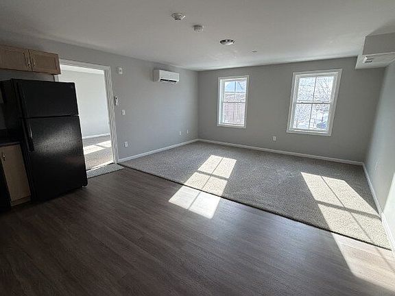 2nd image of 505 Market St #35