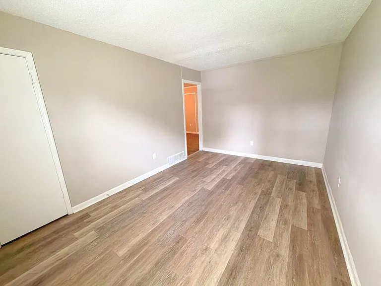 4066 Berrywood Ave — Photo 6