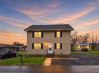 5466 Willow St, Brewerton, NY 13029