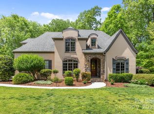 914 Elizabeth Ln, Matthews, NC 28105