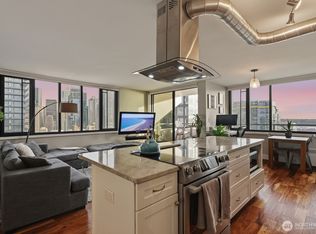 Royal Crest, Seattle, WA 98121
