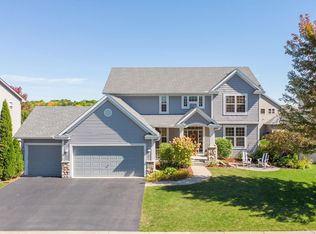 6358 Urbandale Ln N, Maple Grove, MN 55311