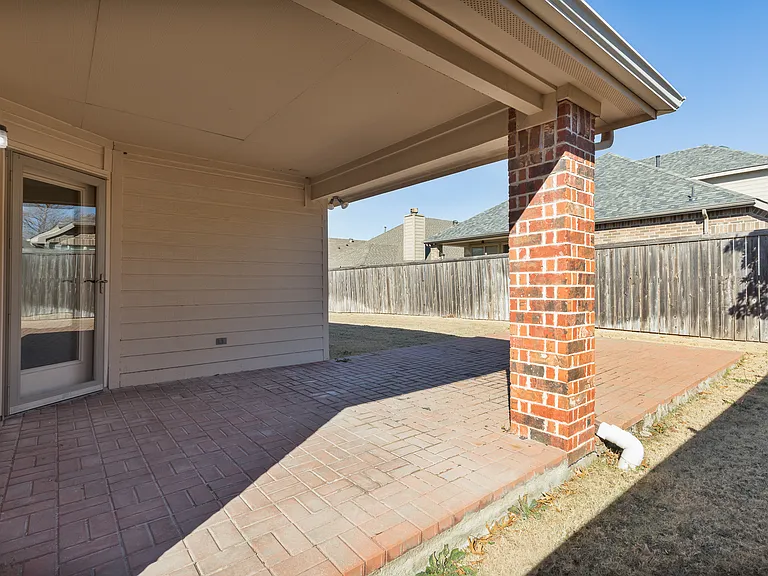 1617 Nighthawk Dr — Photo 17
