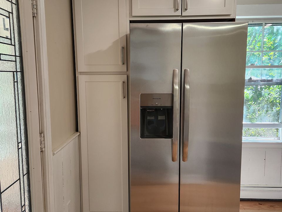 Fridge area