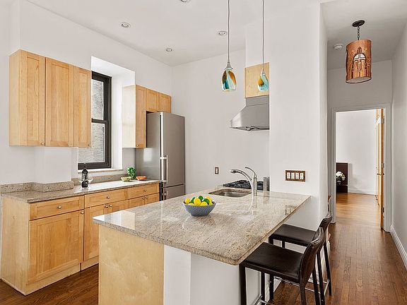 2nd image of 51 W 81st St APT 7L