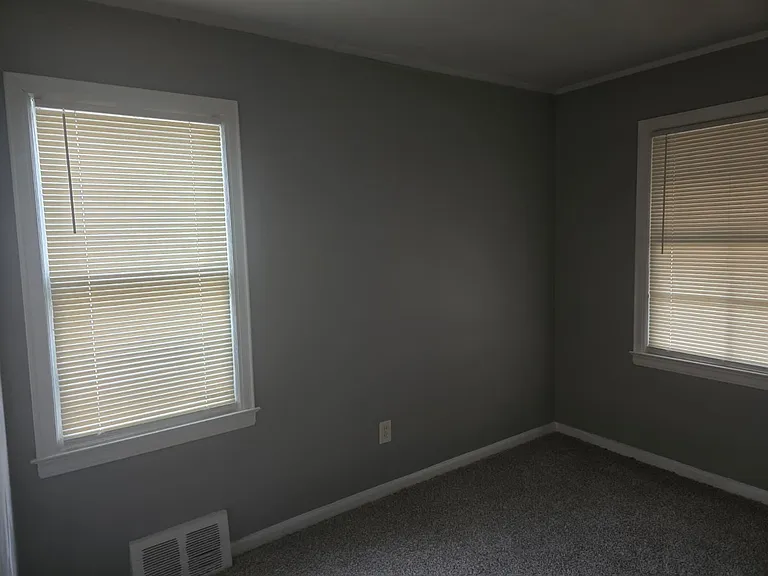 7485 Memorial Ave — Photo 13