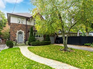 37 Elderwood Dr, Toronto, ON M5P1W8