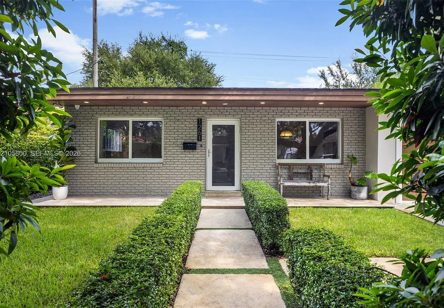 Coral Gables Granada Sec — Photo 4