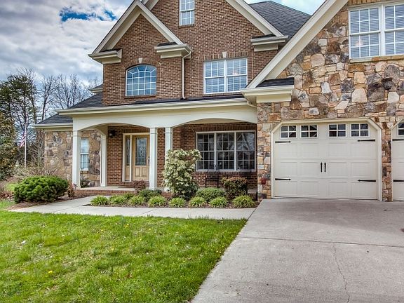 2nd image of 1752 Buckingham Ct