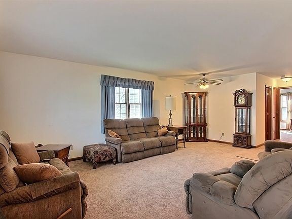 5th image of 8719 Jackson St