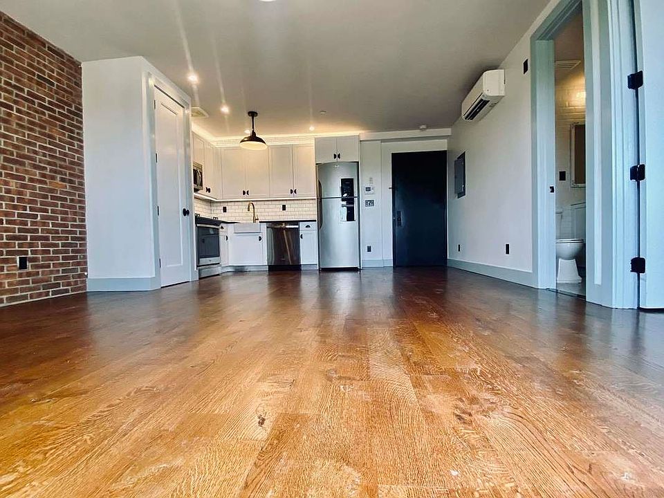 1st image of 25 Brooklyn Ave #6A