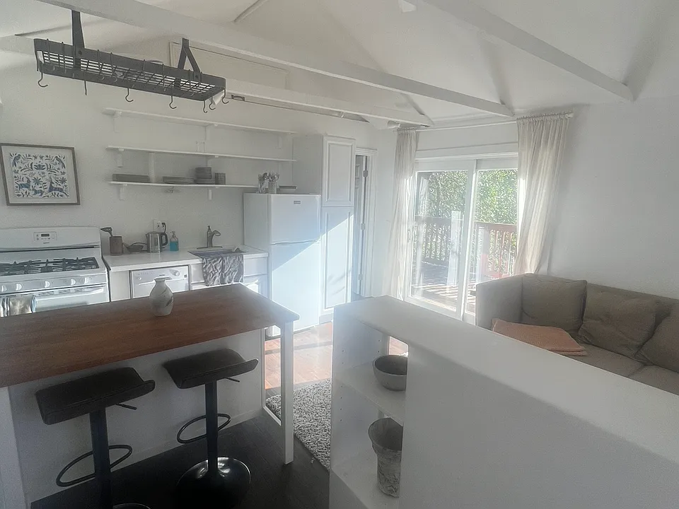 36-34 Rocca Dr