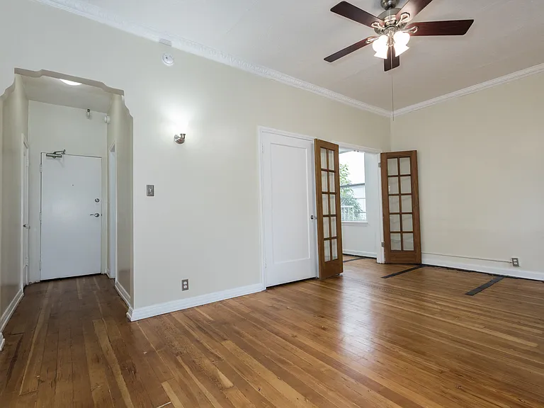 Whitley View — Photo 19
