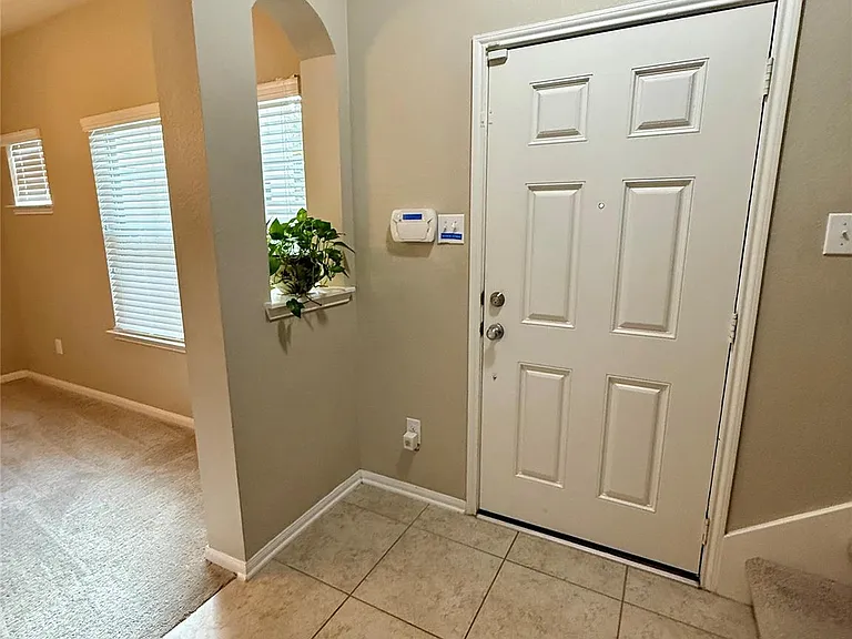 11930 Jelicoe Dr — Photo 6