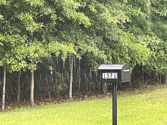 2nd image of 1571 Lee Road 187