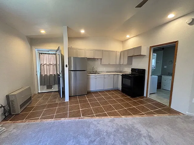 3314 Dillon Ave. - — Photo 3